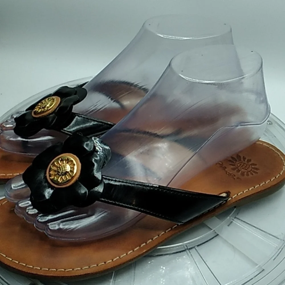 Yellowbox black 👡 sandals 8.5 great - Picture 2 of 6